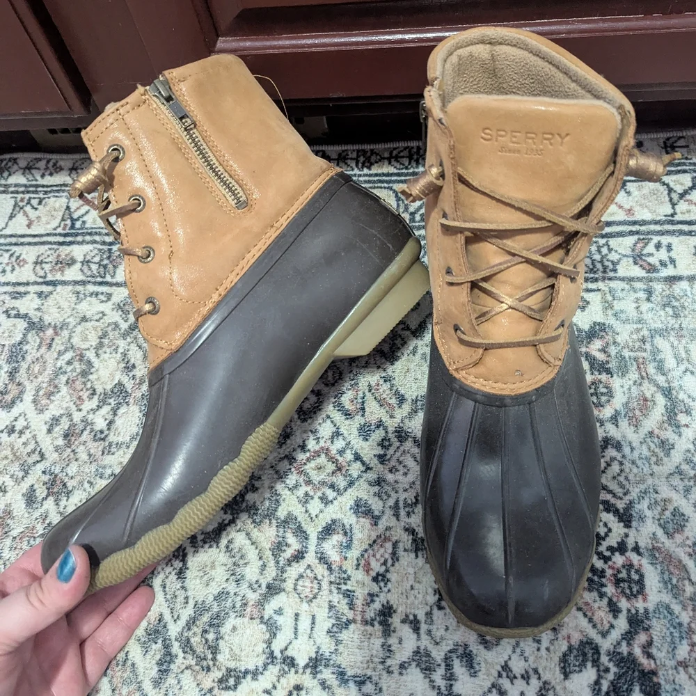 Sperry Fleece Lined Saltwater Duck Boots - Picture 2 of 7